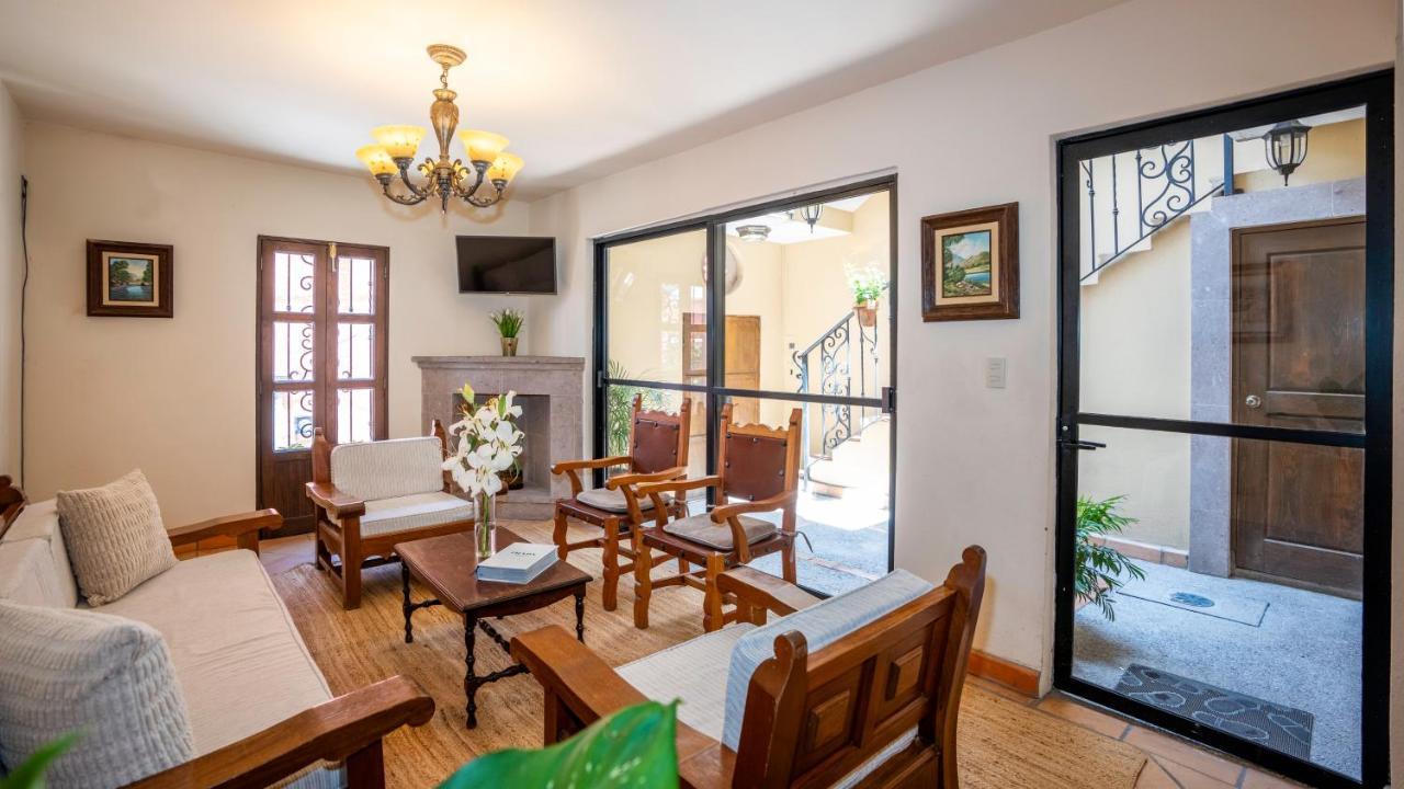 סאן מיגל דה אלנדה Centro 2Br, Rooftop Terrace, Walk To Parroquia מראה חיצוני תמונה